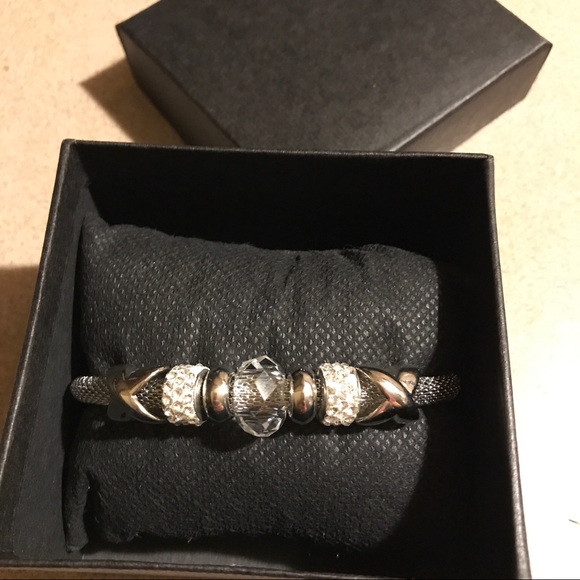 ✨💖'Elegance' charm bracelet - Picture 4 of 4